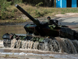 Немецкое правительство увеличить количество танков Leopard-2 ("Леопард-2") в армии с 225 до до 328 машин из-за растущей напряженности между НАТО и Россией