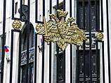 Минобороны, которое возглавляет бывший глава МЧС Шойгу, отряжает в помощь спасателям сотни военнослужащих и самолеты, которые могут сбрасывать воду Минобороны, которое возглавляет бывший глава МЧС Шойгу, отряжает в помощь спасателям сотни военнослужащих и самолеты, которые могут сбрасывать воду