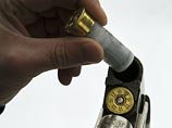 В Самарской области пенсионер расстрелял из ружья на территории школы шумевшего подростка В Самарской области пенсионер расстрелял из ружья на территории школы шумевшего подростка