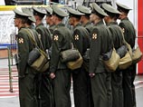 Полиция собирается летом увеличить плотность пеших патрулей в центре Москвы за счет военнослужащих внутренних войск МВД