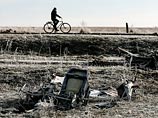 Заграничные эксперты вернулись на место падения малайзийского лайнера на Донбассе Заграничные эксперты вернулись на место падения малайзийского лайнера на Донбассе