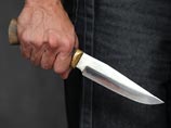 В Кузбассе уголовник убил двух человек и ранил еще трех, когда его сравнили с геем В Кузбассе уголовник убил двух человек и ранил еще трех, когда его сравнили с геем