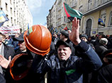В Киеве шахтеры вышли на акцию протеста с требованием отставки министра энергетики В Киеве шахтеры вышли на акцию протеста с требованием отставки министра энергетики