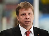Главным тренером уфимского хоккейного клуба "Салават Юлаев" назначен бывший нападающий этой команды Анатолий Емелин