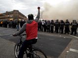 В Балтиморе подсчитали потери: вандалы сожгли 15 зданий и 144 машины, 200 протестующих арестованы