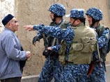 В Узбекистане ввели комендантский час в селе, где школу обклеили листовками "Исламского государства" В Узбекистане ввели комендантский час в селе, где школу обклеили листовками "Исламского государства"
