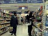 Покупатели боятся, что проблемы с бензином могут вызвать нехватку продуктов Покупатели боятся, что проблемы с бензином могут вызвать нехватку продуктов