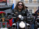 Управление ГИБДД по Свердловской области проведет проверку по факту того, что лидер байкеров Александр Залдостанов по прозвищу Хирург ездил на майские праздники по Екатеринбургу на мотоцикле без шлема Управление ГИБДД по Свердловской области проведет проверку по факту того, что лидер байкеров Александр Залдостанов по прозвищу Хирург ездил на майские праздники по Екатеринбургу на мотоцикле без шлема