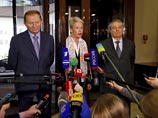 Участники заседания контактной группы по Украине в Минске сообщили о "прорыве" на переговорах
Участники заседания контактной группы по Украине в Минске сообщили о "прорыве" на переговорах