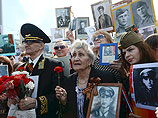 Более 140 тыс. человек собрались в центре Москвы для участия в акции "Бессмертный полк" за час до начала