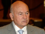 Лужков назвал экономику России "антинародной" и "нежизнеспособной" Лужков назвал экономику России "антинародной" и "нежизнеспособной"