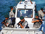 Сегодня, после того, как Саудовская Аравия заявила, что намерена досмотреть судно, его взяли на сопровождение иранские военные суда