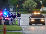 Во Флориде двое афроамериканцев обстреляли школьный автобус и ранили двух девочек Во Флориде двое афроамериканцев обстреляли школьный автобус и ранили двух девочек