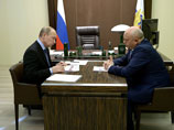 Накануне Путин принял отставку губернатора Омской области Виктора Назарова по собственному желанию и назначил его врио главы региона до выборов Накануне Путин принял отставку губернатора Омской области Виктора Назарова по собственному желанию и назначил его врио главы региона до выборов