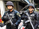 На Филиппинах военный захватил автобус с 30 заложниками-студентами