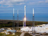 Ранее шаттлы программы X-37 находились в космосе с апреля по декабрь 2010 года, с марта 2011 по июнь 2012, и с декабря по 2012 по октябрь 2014 года. Во время последнего полета корабль проработал на орбите 674 дня