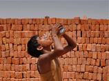 Количество погибших от аномальной жары в Индии превысило 2,2 тысячи человек