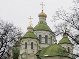 Президента Украины попросили защитить православные храмы от рейдерства