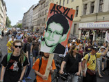 Президент Аргентины виделась со Сноуденом во время визита в Москву, заявил адвокат разоблачителя разведки США