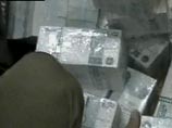 В Москве полицейский получил взятку в 4 млн рублей за освобождение предполагаемого убийцы из-под ареста В Москве полицейский получил взятку в 4 млн рублей за освобождение предполагаемого убийцы из-под ареста