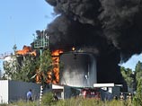 Крупный пожар на нефтебазе под Киевом: четыре человека погибли, по тревоге подняты бойцы Нацгвардии