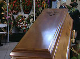 В Красноярском крае зарезан гробовщик, предложивший посетителю примерить гроб