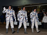 Три космонавта вернулись на Землю, приземлившись в казахской степи