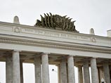 Россия отмечает главный национальный праздник. Путин объявил, что страну не "перекодировать", и особо поблагодарил Хаматову Россия отмечает главный национальный праздник. Путин объявил, что страну не "перекодировать", и особо поблагодарил Хаматову