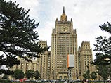 По данным дипмисии, в разговоре Лаврова и Керри была "подчеркнута важность дополнительных усилий по пресечению нарушений режима прекращения огня, особенно обстрелов населенных пунктов" По данным дипмисии, в разговоре Лаврова и Керри была "подчеркнута важность дополнительных усилий по пресечению нарушений режима прекращения огня, особенно обстрелов населенных пунктов"