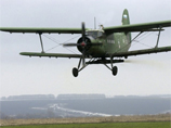 Самолет Ан-2, патрулировавший лесопожарную обстановку, совершил вынужденную посадку в Кежемском районе Красноярского края. На борту воздушного судна находились четыре человека, никто не пострадал Самолет Ан-2, патрулировавший лесопожарную обстановку, совершил вынужденную посадку в Кежемском районе Красноярского края. На борту воздушного судна находились четыре человека, никто не пострадал