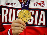Россиянин Дмитрий Ушаков выиграл золотую медаль первых Европейских игр в Баку в прыжках на батуте