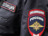 В Магадане выбили зубы стороннику Навального, полиция "не может" достать злоумышленников из машины В Магадане выбили зубы стороннику Навального, полиция "не может" достать злоумышленников из машины