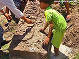Юные пастухи в Камбодже случайно обнаружили неизвестный индуистский храм X века