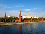 Автор считает, что эти проблемы усугубляются нынешней властью, а оппозиции не хватает понятной программы преобразований Автор считает, что эти проблемы усугубляются нынешней властью, а оппозиции не хватает понятной программы преобразований
