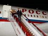 Путин прибыл в Хакасию с обещанной инспекцией - чтобы проверить ход строительства домов для погорельцев Путин прибыл в Хакасию с обещанной инспекцией - чтобы проверить ход строительства домов для погорельцев