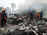 Крушение самолета в Индонезии унесло жизни по меньшей мере 30 человек