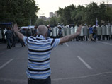 Круглосуточные акции протеста в Ереване против повышения цен на электричество начались 19 июня и позже переросла в шествие к резиденции президента