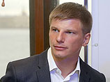 Аршавин попрощался с "Зенитом" и извинился перед болельщиками Аршавин попрощался с "Зенитом" и извинился перед болельщиками