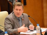 На заседании Общественного совета при мэрии глава города Анатолий Локоть предположил, что "Демократическую коалицию" спонсирует американский конгресс, а она, в свою очередь, готовит в России "оранжевую революцию" На заседании Общественного совета при мэрии глава города Анатолий Локоть предположил, что "Демократическую коалицию" спонсирует американский конгресс, а она, в свою очередь, готовит в России "оранжевую революцию"