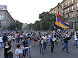 В Ереване девятый день продолжаются акции протеста против повышения цен на электроэнергию