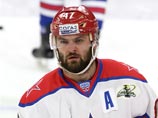 Лучший игрок КХЛ Александр Радулов не исключил возможность отъезда за океан