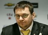Тренер СКА Андрей Назаров ударил по голове врача своей команды Тренер СКА Андрей Назаров ударил по голове врача своей команды