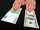 Доллар опять вырос выше 57 рублей, евро - выше 63 рублей