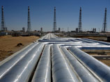 В феврале заместитель председателя российского "Газпрома" Александр Медведев сообщил, что компания сокращает закупку газа в Центральной Азии. При этом, в Туркмении закупка снижается с 10 до 4 млрд миллиардов кубометров