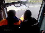 Под Сургутом в реке нашли вещи, предположительно, с пропавшего вертолета Под Сургутом в реке нашли вещи, предположительно, с пропавшего вертолета