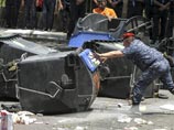 В Армении оппозиционер принес в правительственный квартал кучу навоза и объявил голодовку