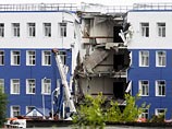 Компания ООО "Ремэксстрой", проводившая капитальный ремонт в обрушившейся накануне казарме под Омском, сотрудничала с МВД и Минобороны РФ в течение последних лет Компания ООО "Ремэксстрой", проводившая капитальный ремонт в обрушившейся накануне казарме под Омском, сотрудничала с МВД и Минобороны РФ в течение последних лет