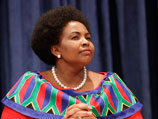 52-летняя Маите Нкоана-Машабане, которая занимает должность министра иностранных дел с 11 мая 2009 года, - вдова