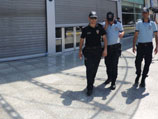 В турецком курортном городе Анталья правоохранительные органы задержали работника одного из отелей, который, по версии следствия, изнасиловал 21-летнюю российскую туристку