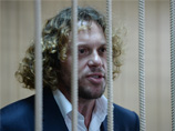 Сергей Полонский, прослезившийся на заседании суда, заявил о предстоящей свадьбе с Ольгой Дерипаской Сергей Полонский, прослезившийся на заседании суда, заявил о предстоящей свадьбе с Ольгой Дерипаской
